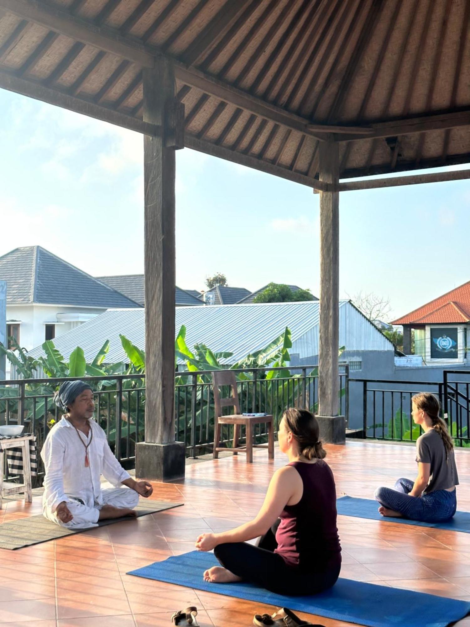 Diuma Residence Yoga Meditation Retreat And Healing Center Sanur Exterior foto
